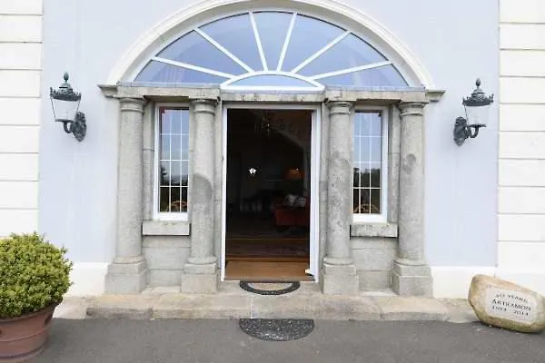 Artramon Farm Gasthof *